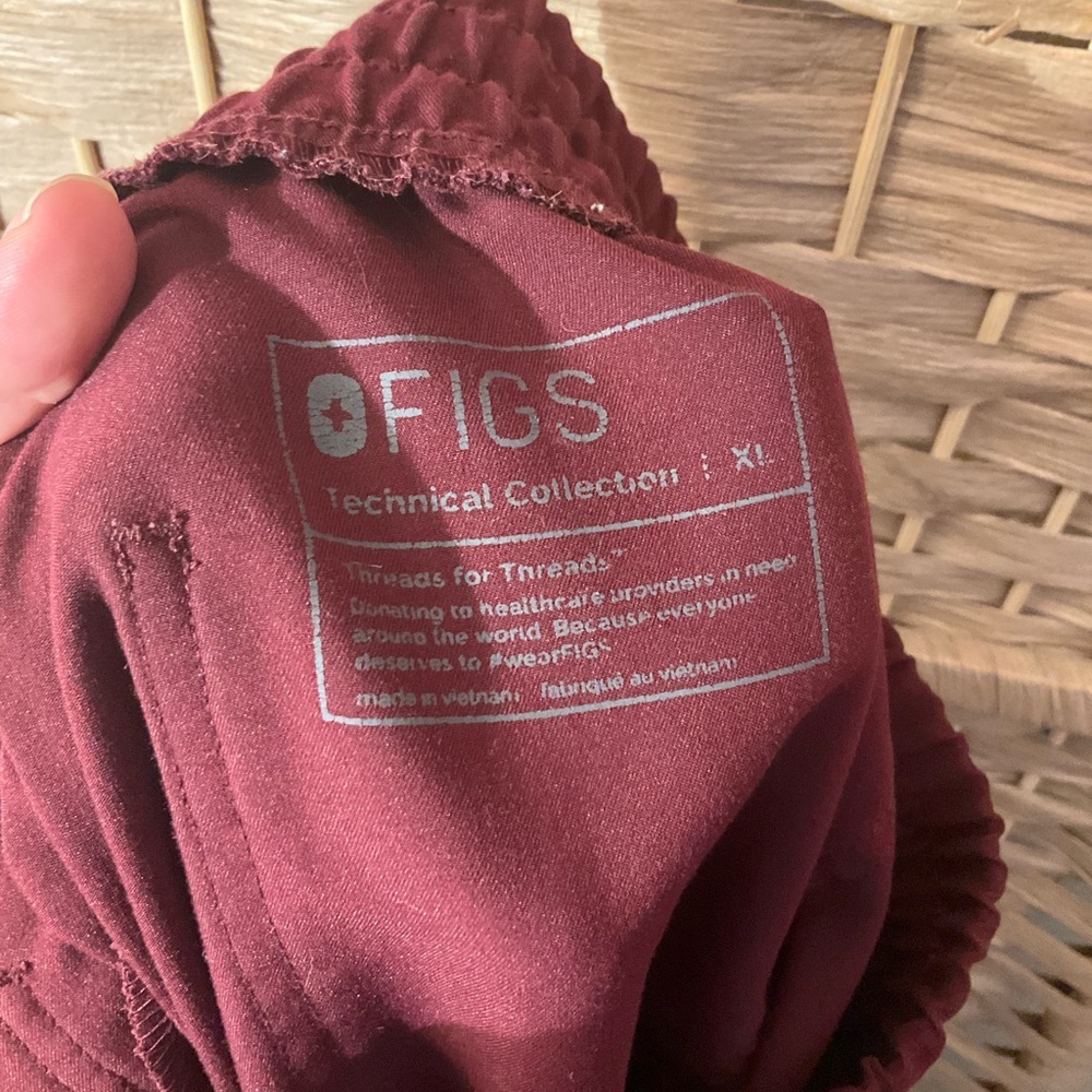 Figs Zamora Joggers - Picture 9 of 10